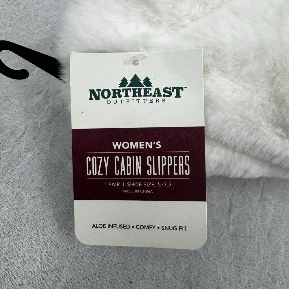 Northeast Outfitters Cozy Cabin Women's Fur Booties S/M Cream